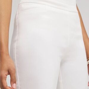 Chico's White Perfect Stretch Capri  Pants